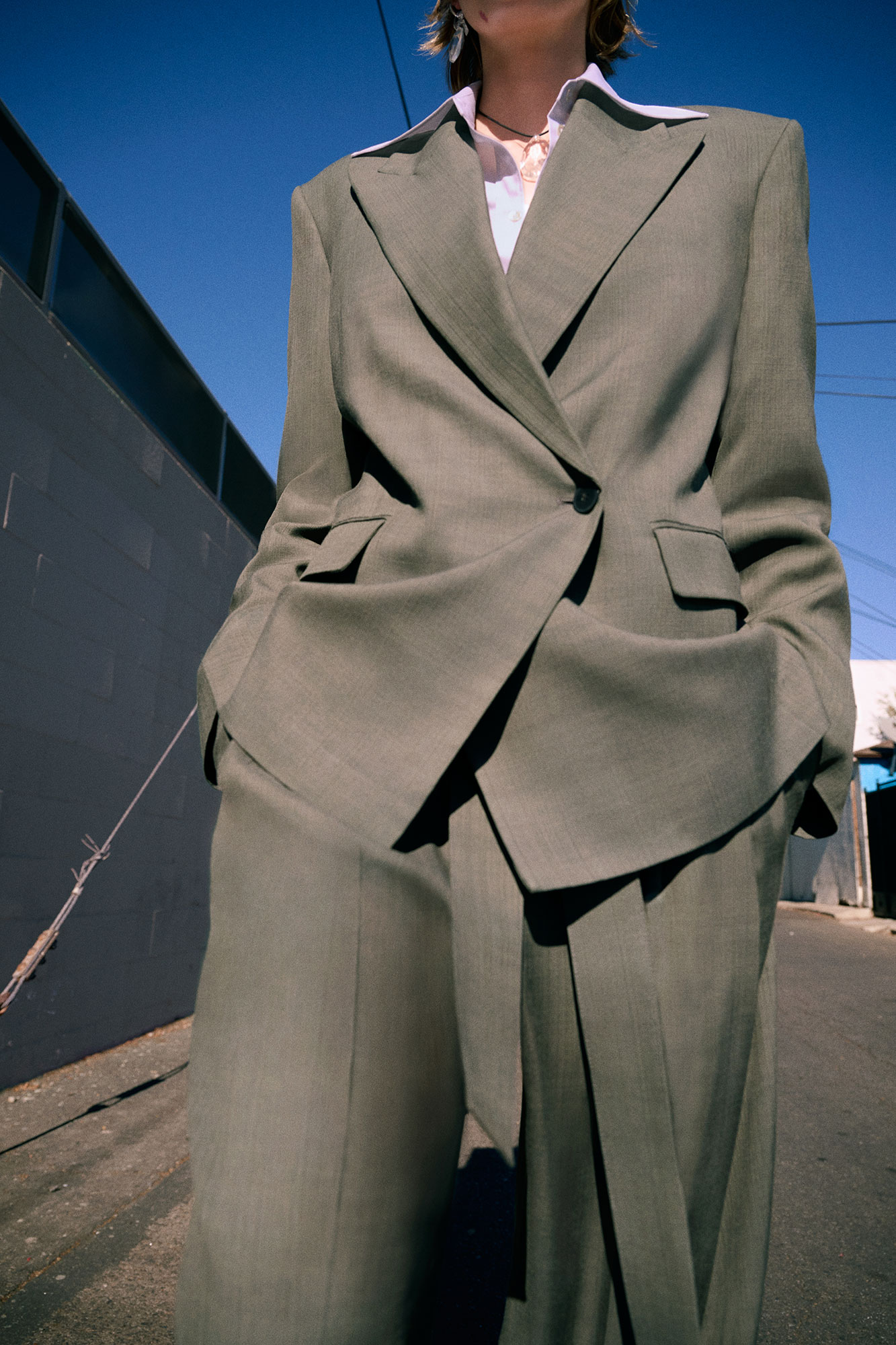 05_CR_Mango_SS25_1401-Recovered-R5